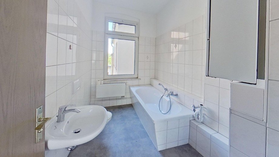 Badezimmer Etagenwohnung K�then/ Anhalt