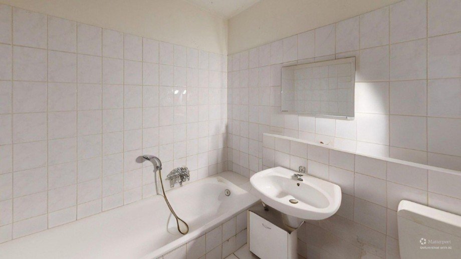 Bad 1-Raum-WE Wohnung K�then
