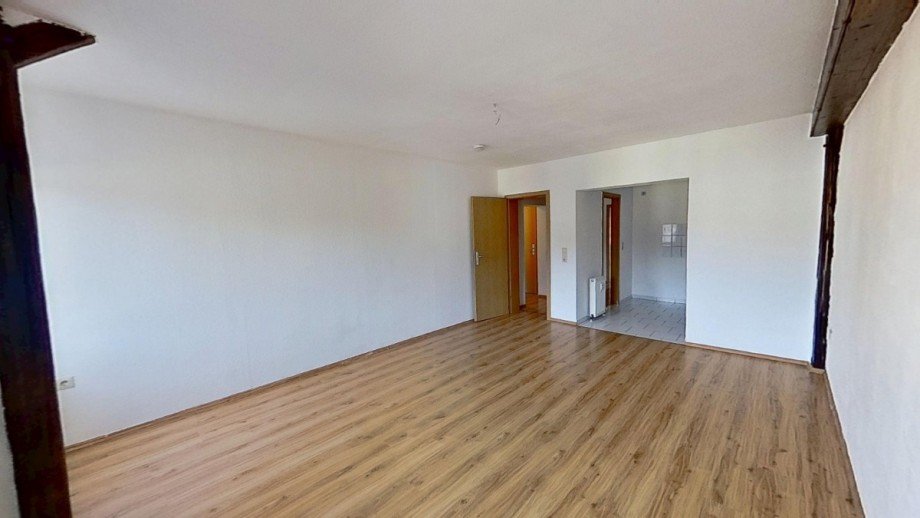 Wohnzimmer Dachgeschosswohnung K�then/ Anhalt