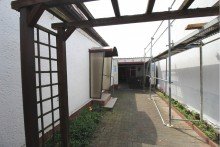 Zufahrt zur Garage PROVISIONSFREI!!! Niedliches H�uschen in sch�ner Siedlungslage