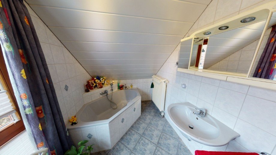 Bad im DG Einfamilienhaus Osternienburger Land