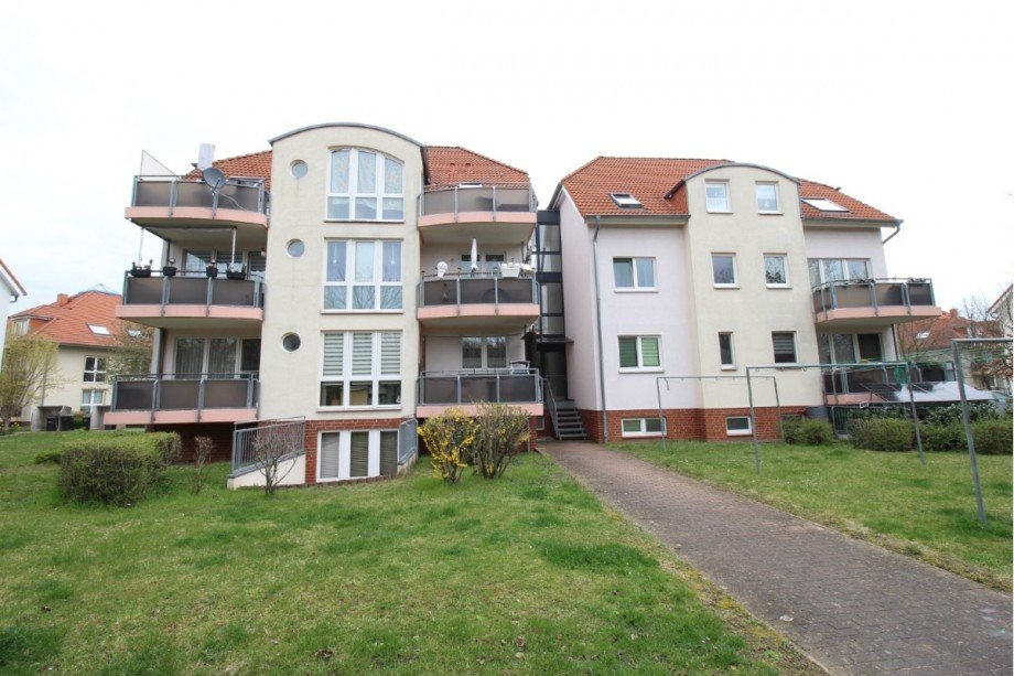 R�ckansicht Wohnhaus Etagenwohnung K�then
