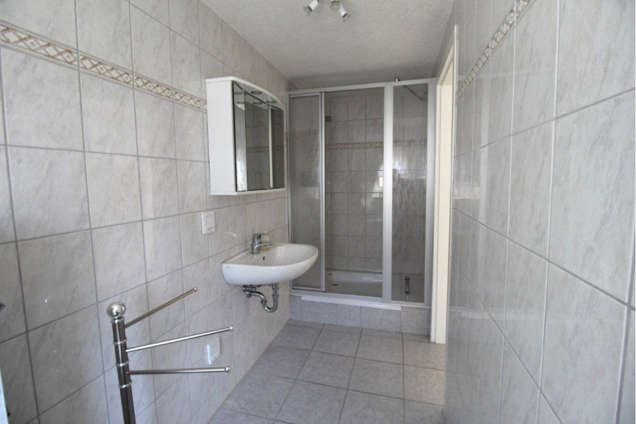Badezimmer Wohnung 1 Wohn- / Gesch�ftshaus S�dliches Anhalt