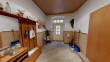Eingangsflur Ohne K�uferprovision!!! Stattliches Wohnhaus mit viel Platz und zus�tzlicher Mieteinnahme