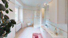 Badezimmer Traumhaftes Einfamilienhaus im S�dlichen Anhalt mit Platz f�r die ganze Familie