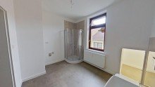 Badezimmer Traumhafte, komplett sanierte 3-Raum-Wohnung mit Charme und Wohlf�hlatmosph�re