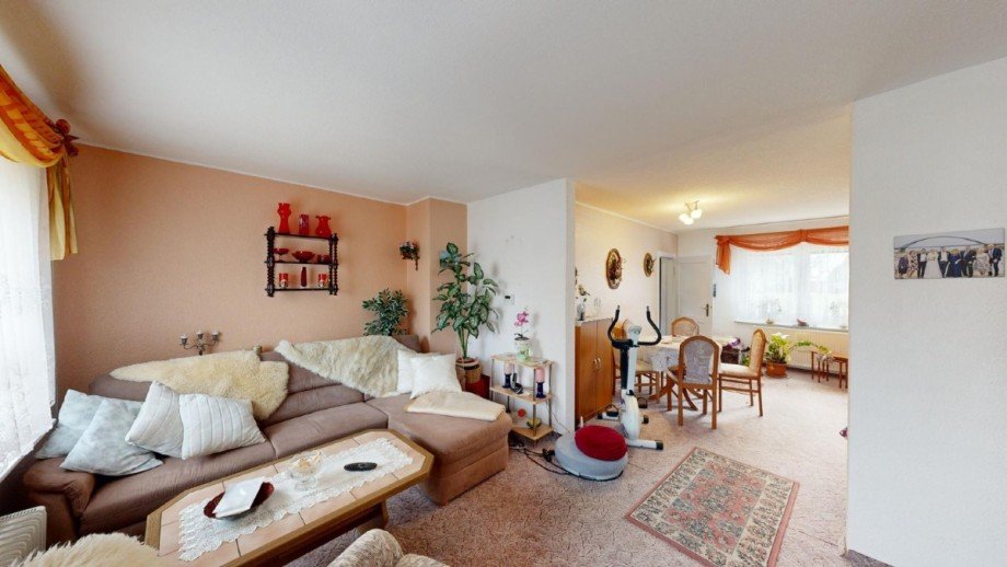 Wohn/Esszimmer Doppelhaush�lfte K�then