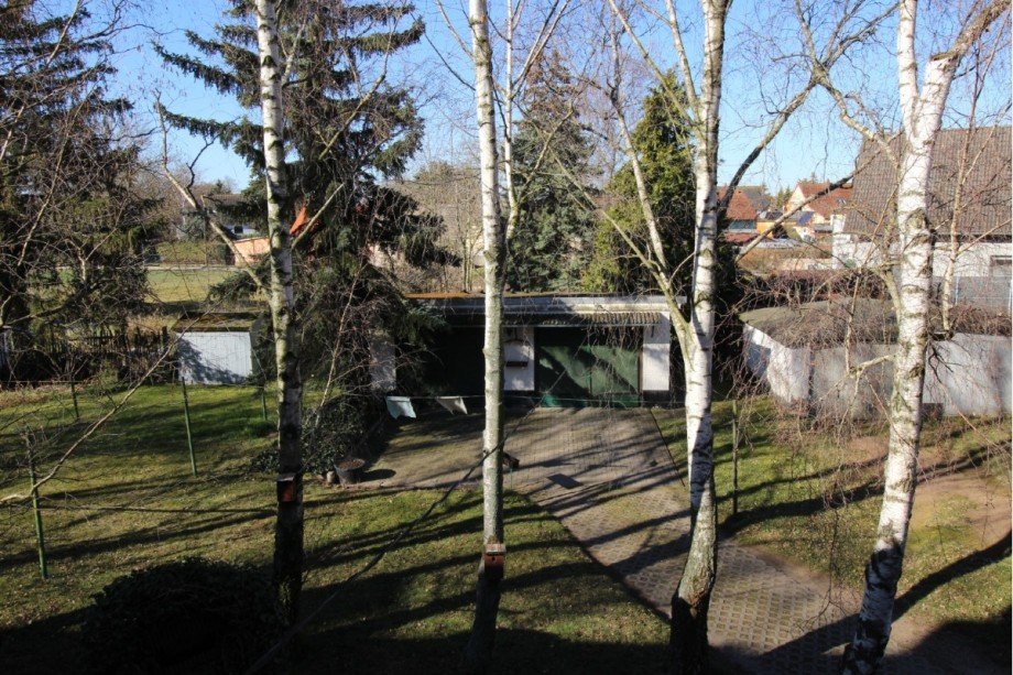 Blick zur Garage Etagenwohnung K�then