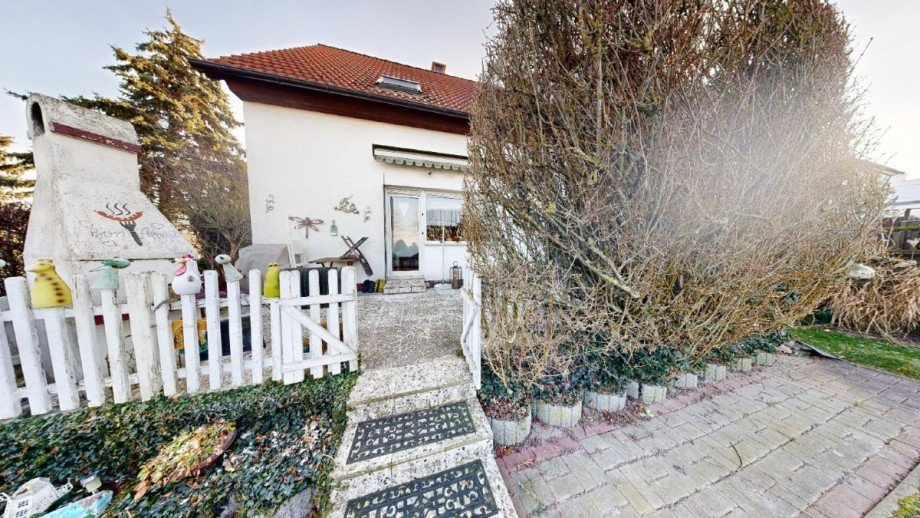 R�ckansicht Reihenendhaus Gro�paschleben
