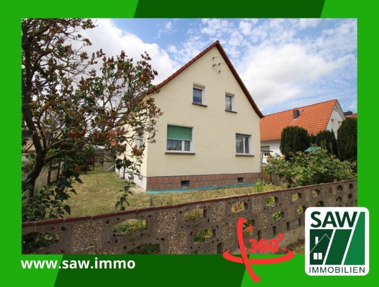 Vorderansicht Osternienburg Einfamilienhaus ***OHNE K�UFERPROVISION*** Ger�umiges Einfamilienhaus in ruhiger Siedlungslage