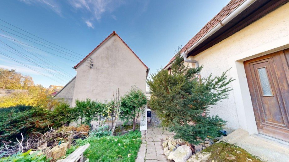 Giebelansicht vom Garten aus Stadthaus Schk�len