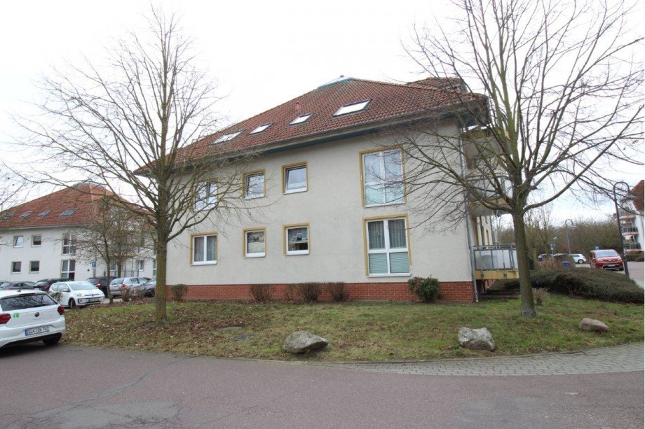 R�ckansicht Wohnhaus Erdgeschosswohnung K�then