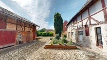 Blick in Hof Ohne K�uferprovision!!! Charmantes Einfamilienhaus mit b�uerlichem Charakter