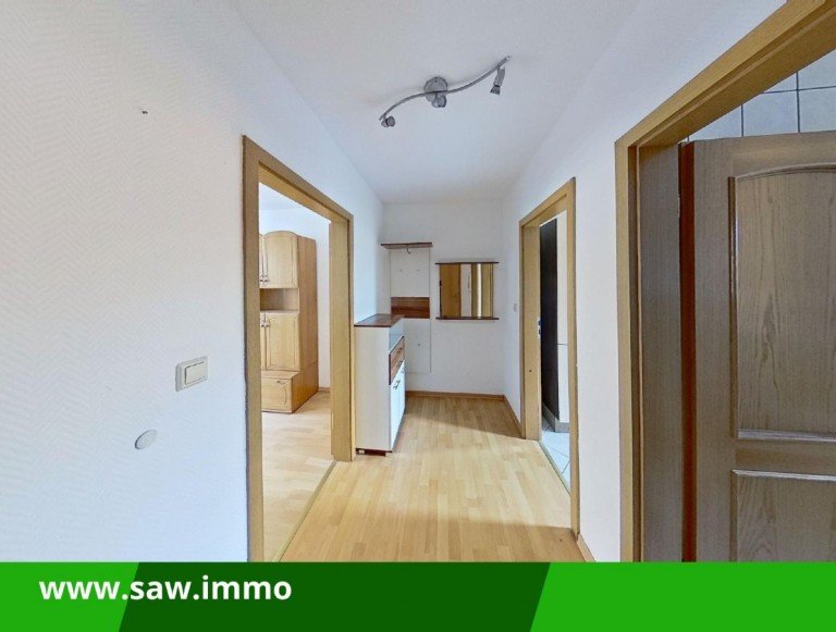 Flur / Eingangsbereich K�then/ Anhalt Etagenwohnung Kleine m�blierte Wohnung in Hochschuln�he