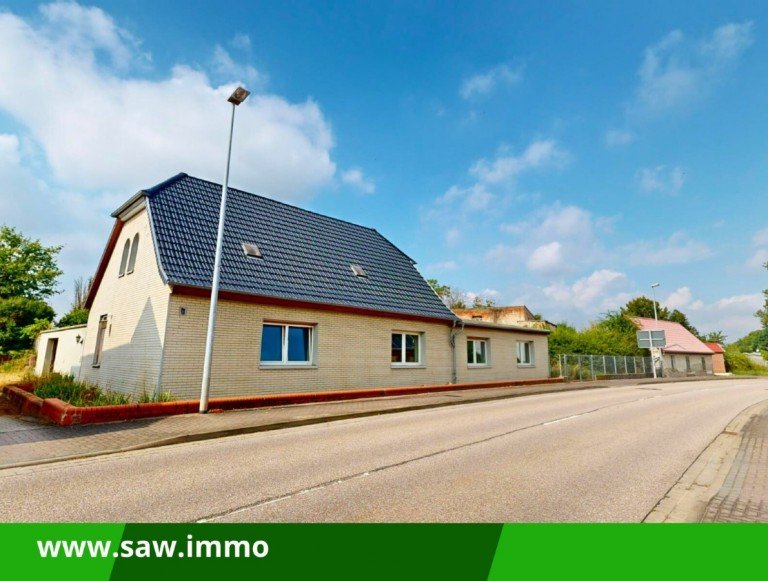 EFH Gro�paschleben Verkauf Osternienburger Land - Gro�paschleben Einfamilienhaus Ohne K�uferprovision!!! Gro�z�giges Einfamilienhaus in N�he von K�then f�r den Handwerker