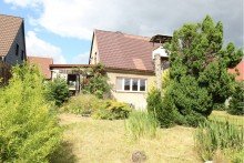 Hinteransicht OHNE K�UFERPROVISION!!! Einfamilienhaus mit gro�em Garten in ruhiger Siedlung