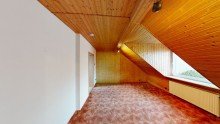 Zimmer im DG Ohne K�uferprovision!!! Gepflegtes Reihenhaus mit wundersch�ner Eigent�merwohnung und Mieteinnahme