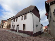 Vorderansicht Ohne K�uferprovision!!! Stattliches Wohnhaus mit viel Platz und zus�tzlicher Mieteinnahme