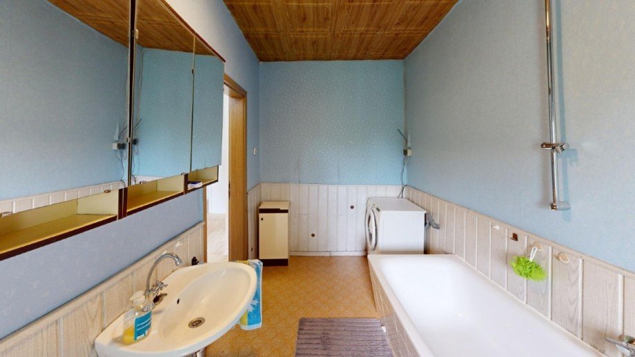Bad 2 Reihenendhaus L�bnitz a.d.Linde