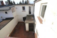 Blick in den Hof Angebotsverfahren!!! Niedliches Reihenhaus in der Elbestadt sucht neuen Hausherrn PROVISIONSFREI!!!