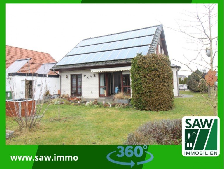 Verkauf Einfamilienhaus in Elsnigk Osternienburger Land - Elsnigk Einfamilienhaus PROVISIONSFREI!!! Freistehendes Einfamilienhaus mit toller Ausstattung und Cashback vom Dach