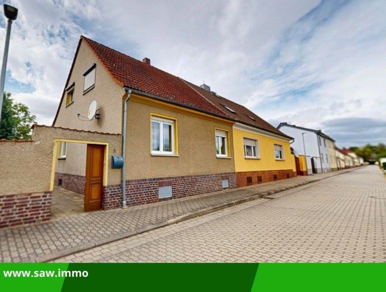 DHH in Merzien Verkauf K�then OT Merzien Doppelhaush�lfte Ohne K�uferprovision - Doppelhaush�lfte in ruhiger Seitenstra�e mit gro�em Grundst�ck