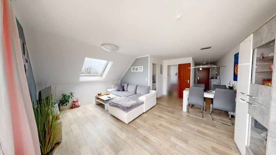 Wohnzimmer Dachgeschosswohnung K�then