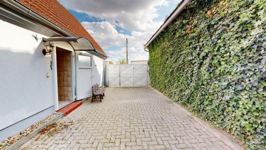 Zufahrt zum Grundst�ck Einfamilienhaus Fra�dorf