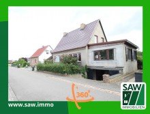 Titelbild Vorderansicht OHNE K�UFERPROVISION!!! Einfamilienhaus mit gro�em Garten in ruhiger Siedlung
