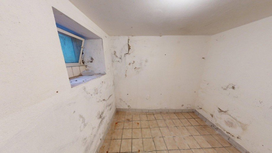 Kellerraum Einfamilienhaus K�then