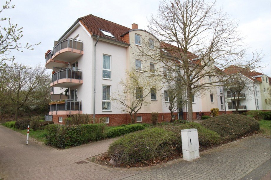 Vorderansicht Wohnhaus Etagenwohnung K�then