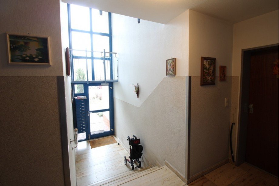 Hausflur Erdgeschosswohnung K�then