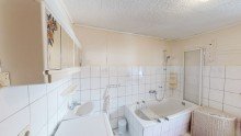 Bad Ohne K�uferprovision!!! Einfamilienhaus mit viel Nebengelass auf dem Lande