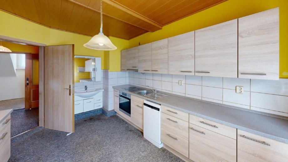 K�che im DG Reihenmittelhaus K�then