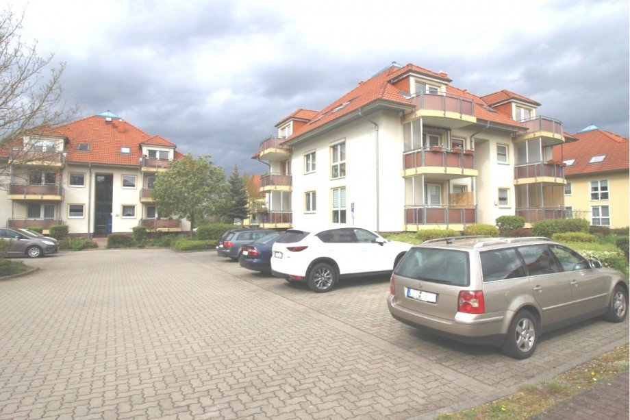 Stellpl�tze Dachgeschosswohnung K�then/ Anhalt