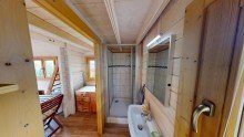 Bad mit Dusche Ohne K�uferprovision!!! Neuwertiger Bungalow am L�bitzsee mit eigenem Steg