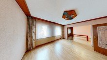 Wohnzimmer OG Ohne K�uferprovision!!! Gepflegtes Reihenhaus mit wundersch�ner Eigent�merwohnung und Mieteinnahme