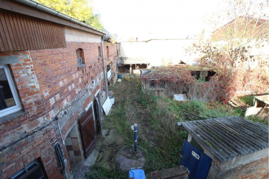 Blick in Innenhof Mehrfamilienhaus Osternienburger Land